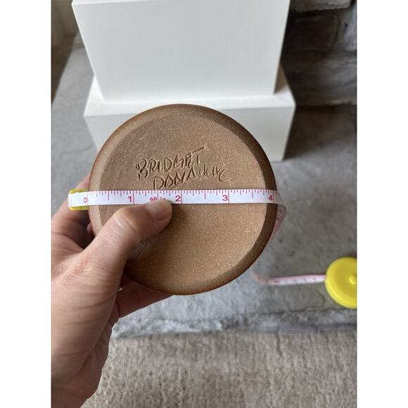 Vintage Bridget Donahue Pottery Vase Green Leaves Grapevine Fall Harvest - Picture 6 of 6